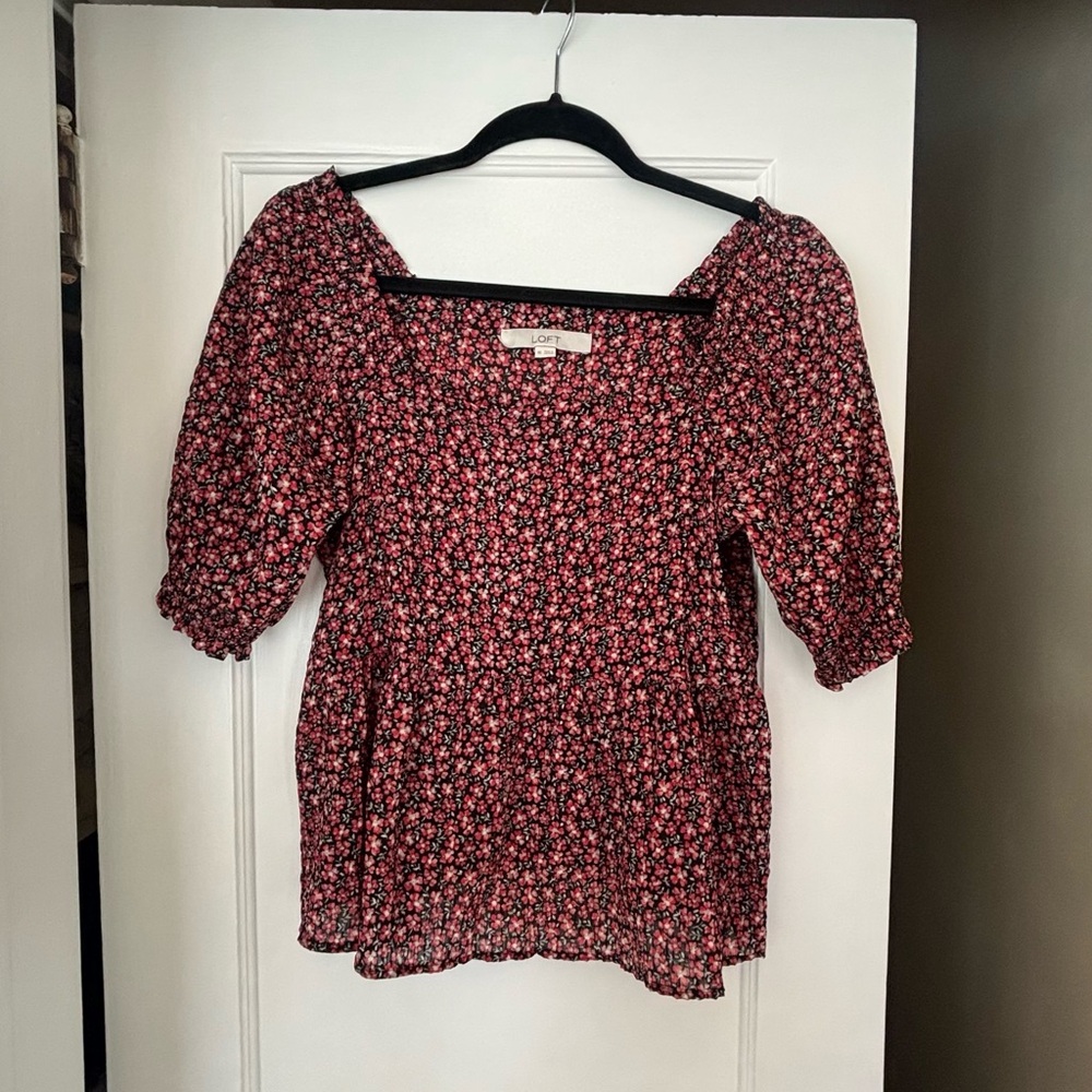Ann Taylor Floral Blouse with Puff Sleeves